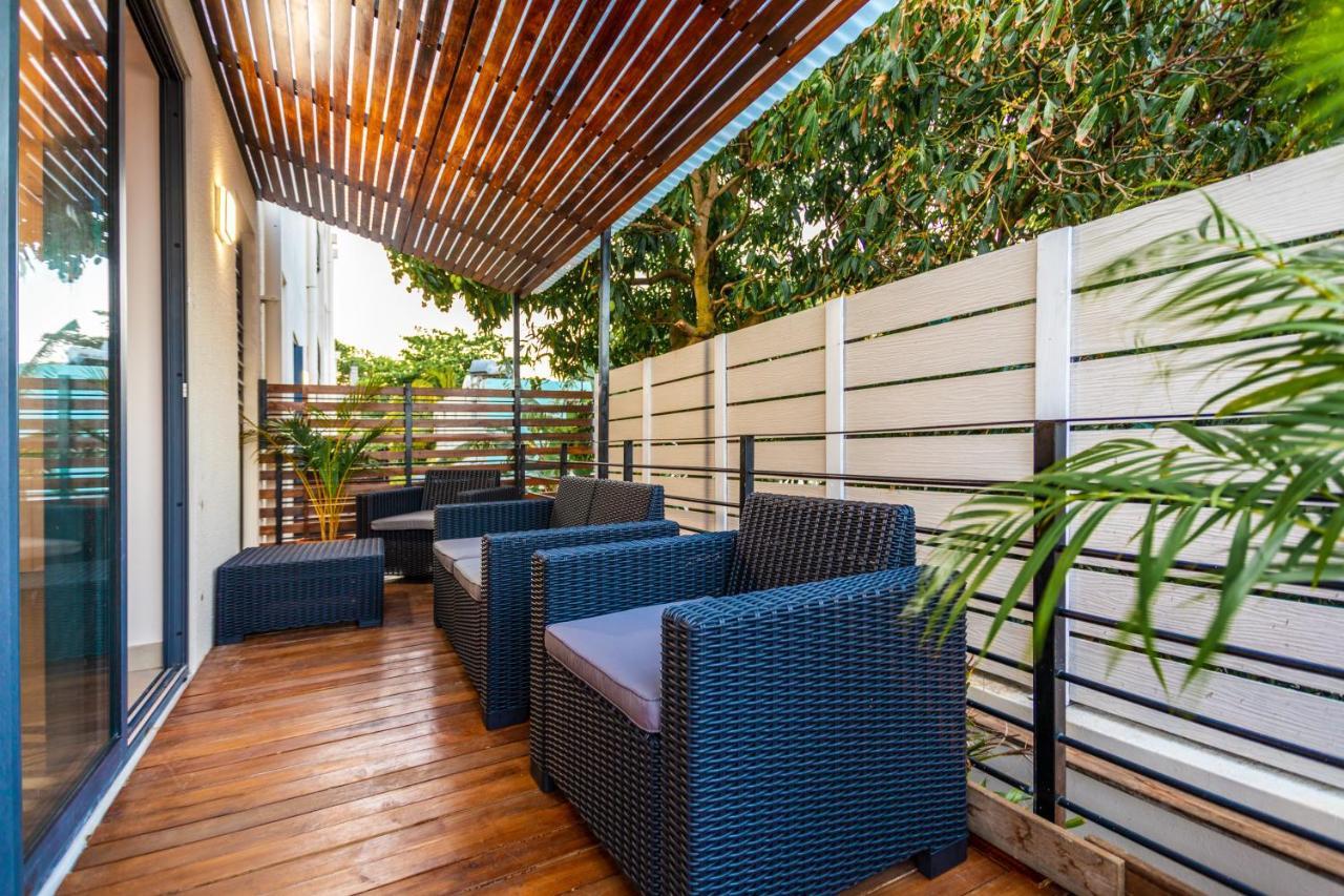 One Bay Residence Apartment 6 Pereybere Beach エクステリア 写真